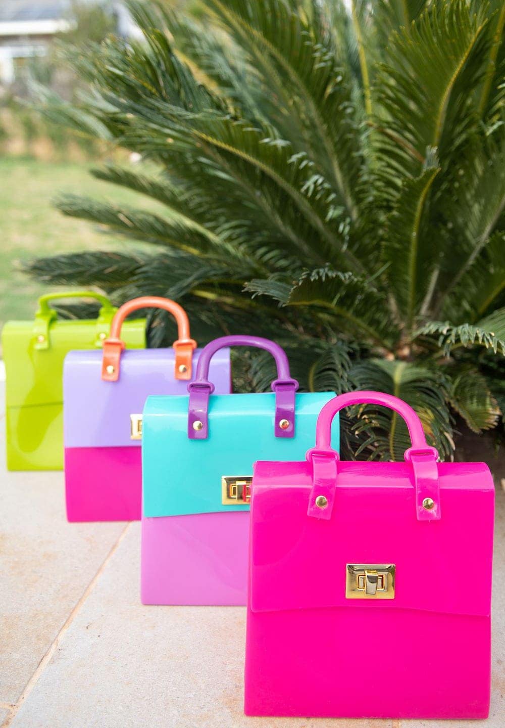 Chloe Bag: The Modern Woman's Choice - Image 4