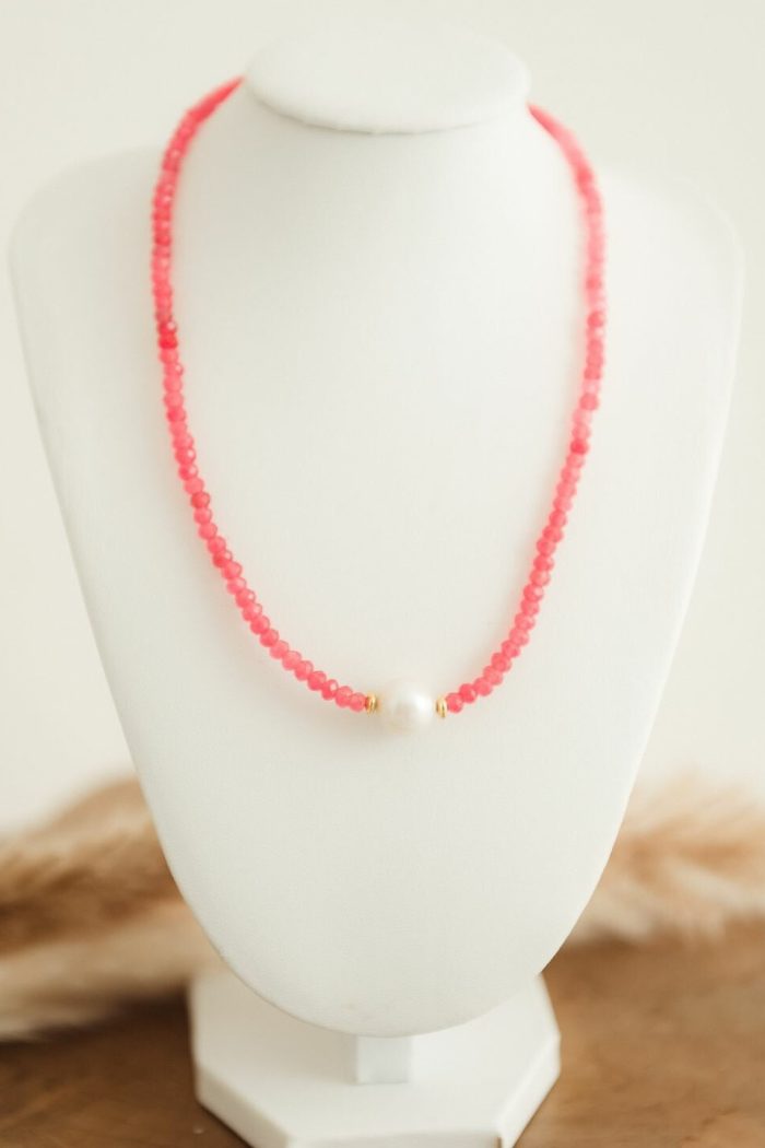 Pink & Pearl Necklace