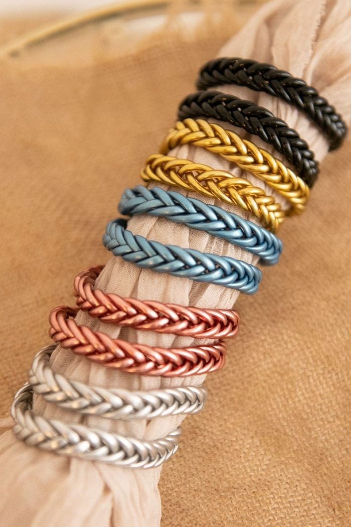 Braided gold leaf