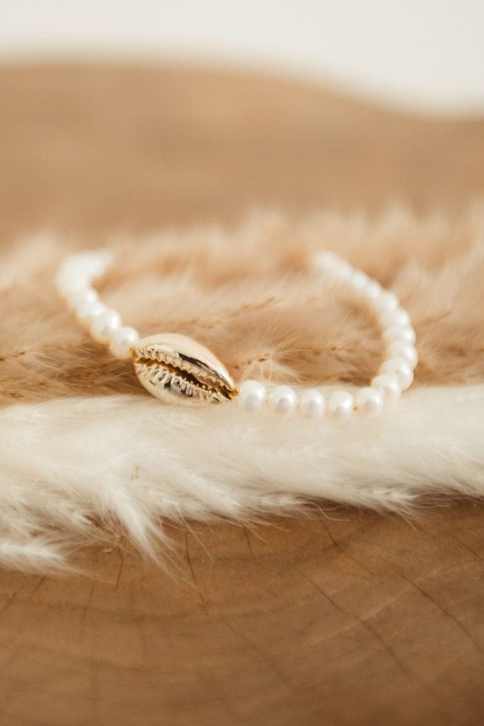 Perlite & Shell Bracelet