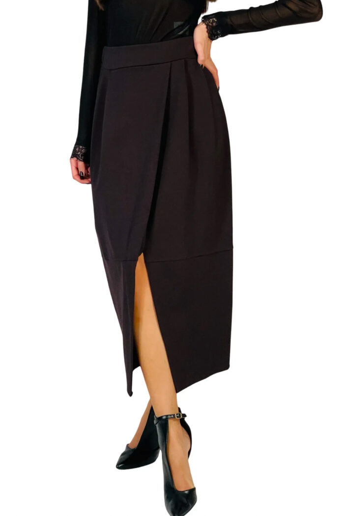 Elegant long skirt