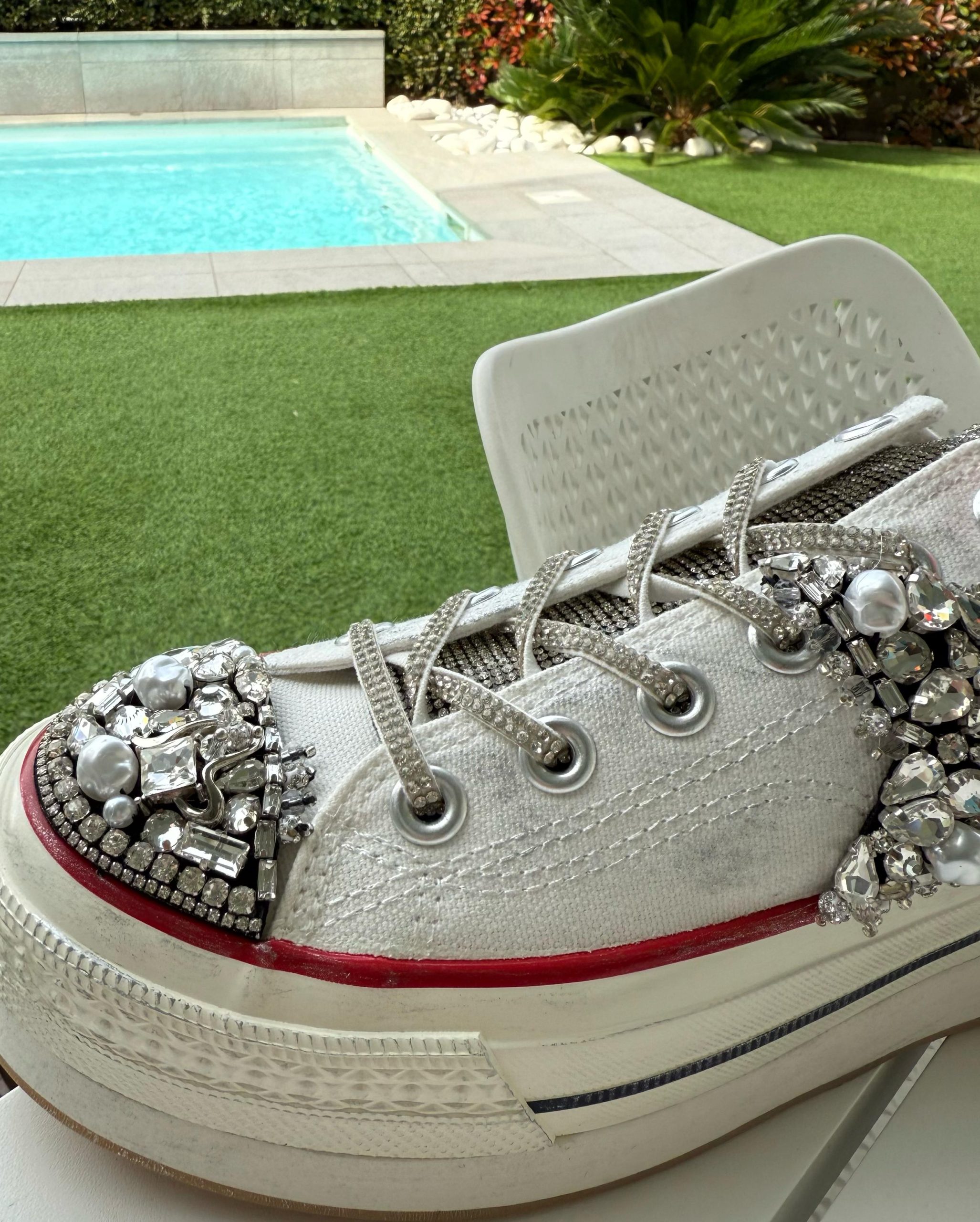 Low Sneaker Rhinestones - Image 2
