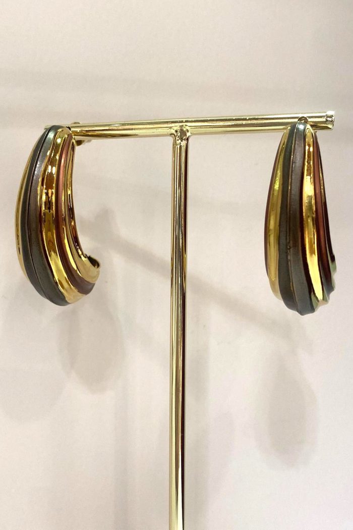 Aros grandes dorado y marrón