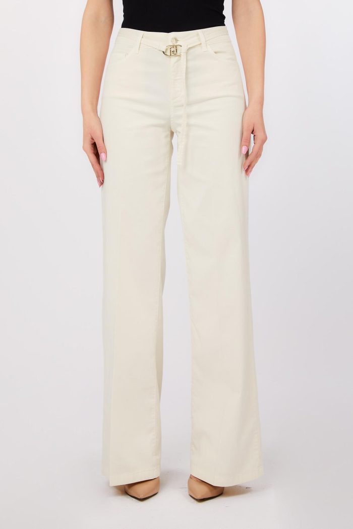 Pantalón Flare Wite